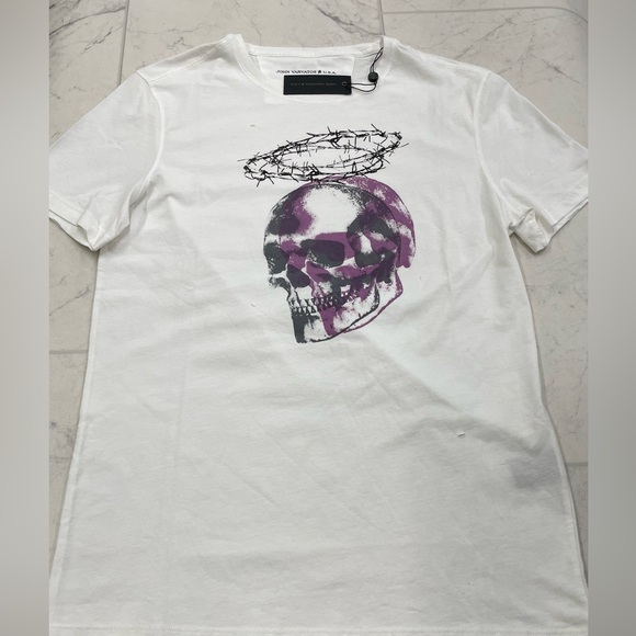 (JZ-77) John Varvatos Skull Wire Graphic Tee In White - Picture 3 of 4